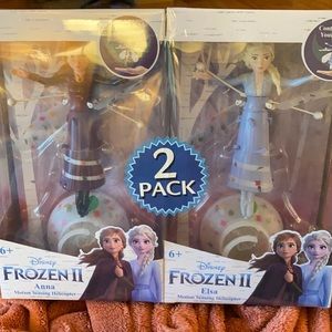 Disney Frozen II Elsa and Anna Motion Sensing Helicopter